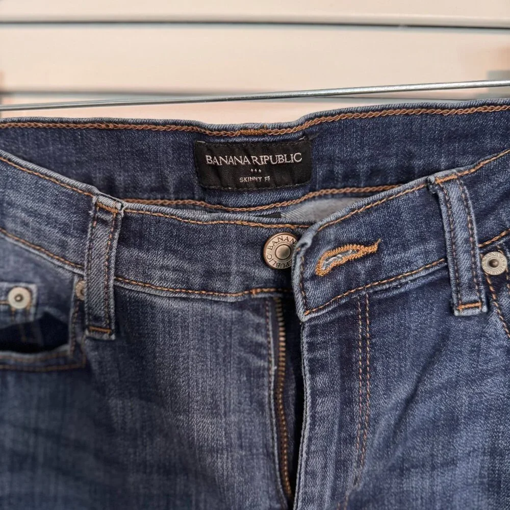 Banana Republic Women's Jeans (size 29) - Picture 2 of 7